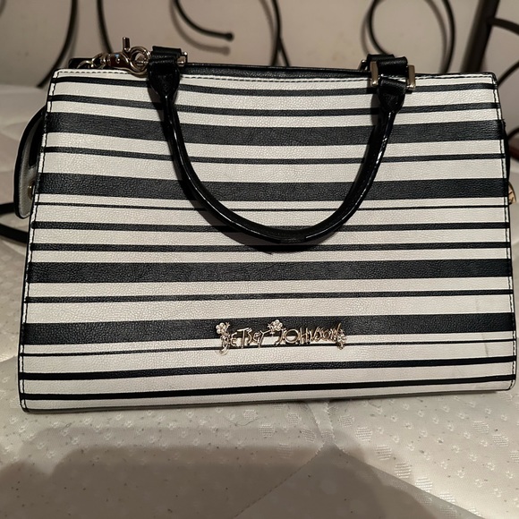 Betsey Johnson satchel - Picture 2 of 4